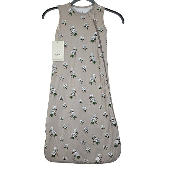 Kyte BABY Other - Kyte BABY Sleep Bag in Small Khaki Magnolia 1.0 TOG, Size Medium, New with Tags